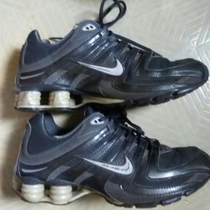 Nike Shox size 8